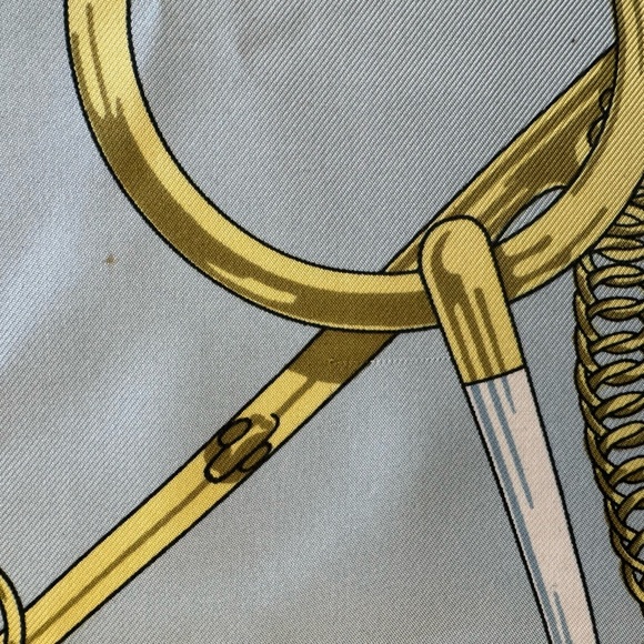 Hermès Eperons d'Or 90cm Silk Scarf - Picture 9 of 11